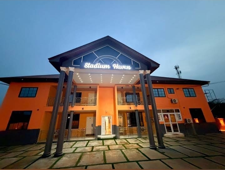 Discover Celebrity Comfort and Luxury at Stadium Haven Hotel Near Essipong Sports Stadium